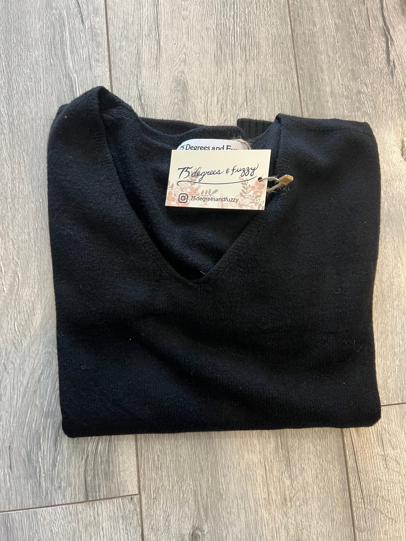 The Breeze V-Neck Sweater by 75