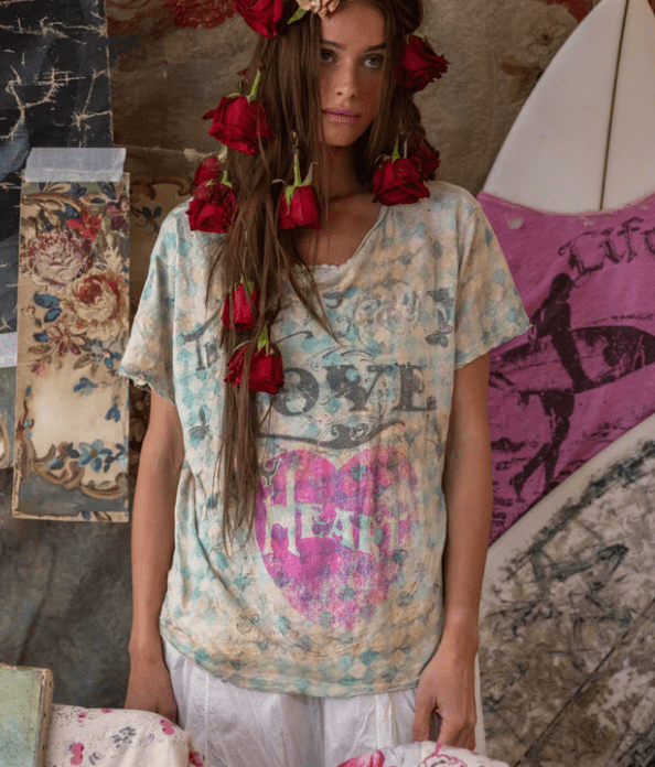 Your Aura Tee 2174 by Magnolia Pearl