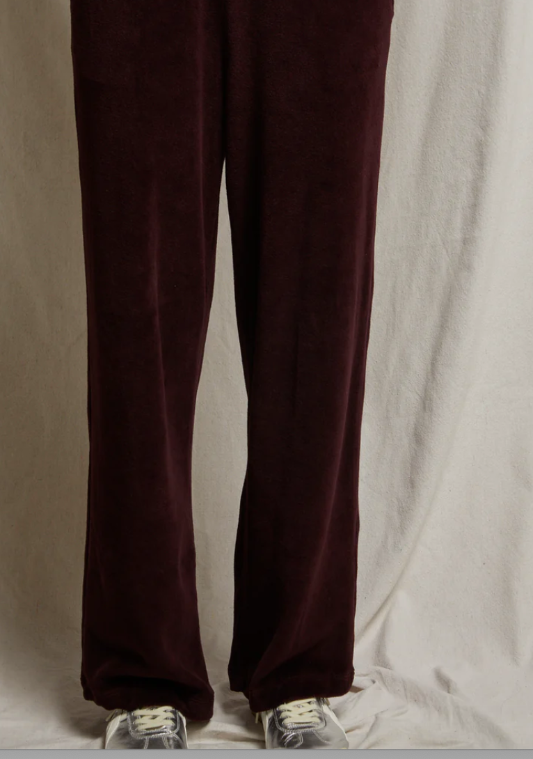 Holly Velour Wide Leg Sweatpant by Perfect White Tee