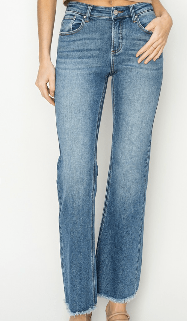 "Coastal Cool" Mid Rise Fray Hem Bootcut Jeans b7