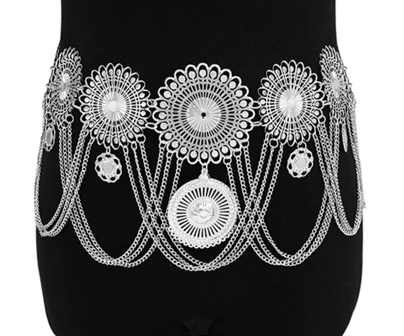 Moon Draped Chain Belt BY 75 DEGREES